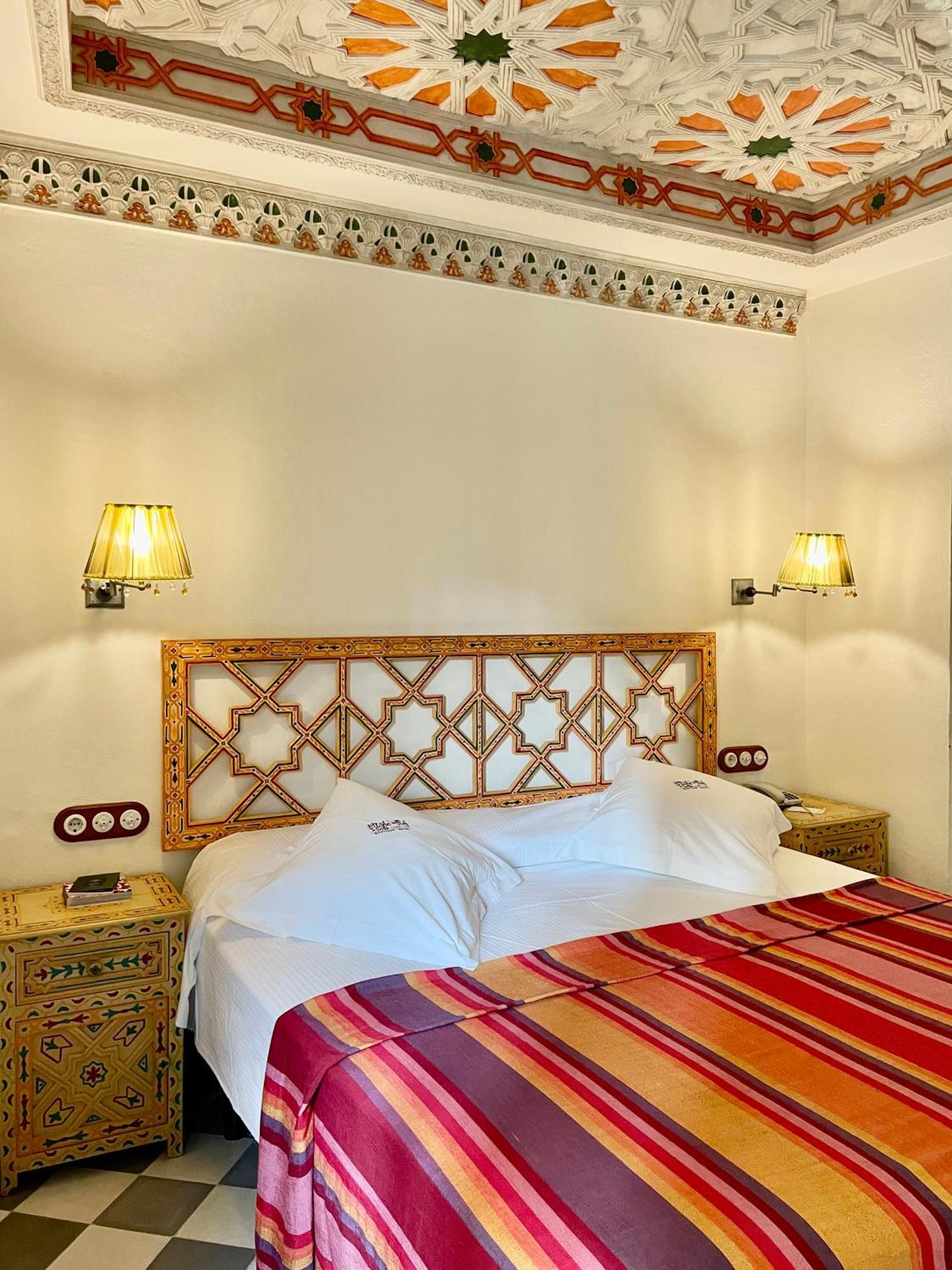 Alcoba Del Rey De Sevilla ภายนอก รูปภาพ